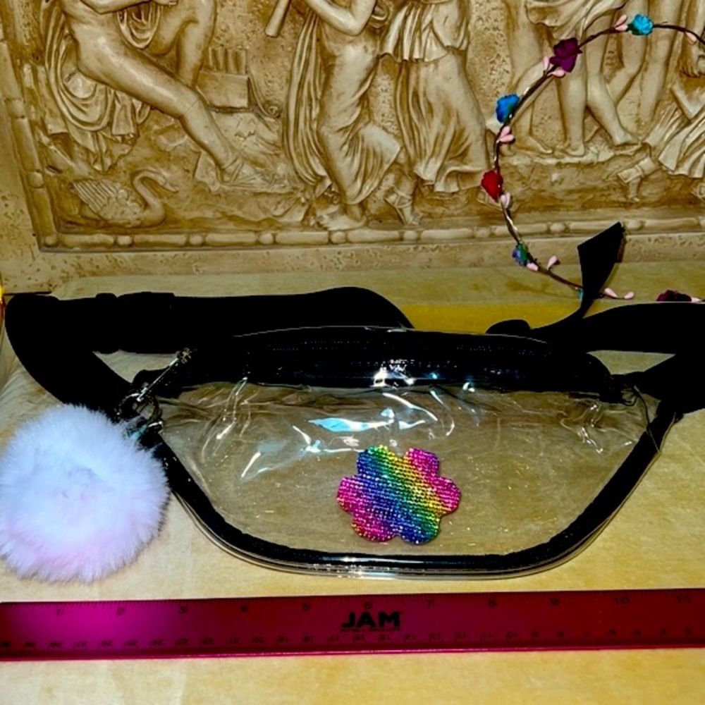Waterproof Fanny pack with keychain
